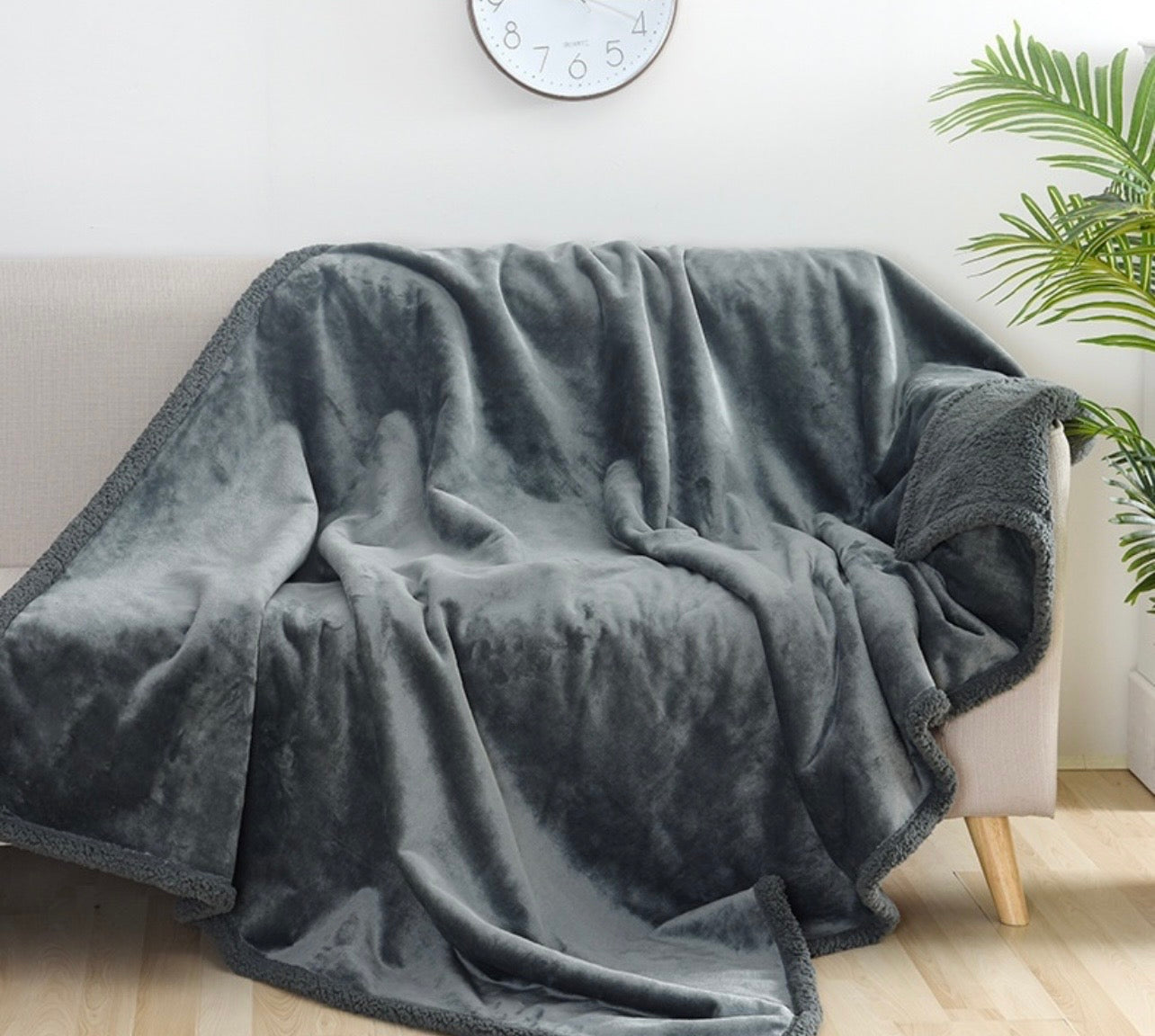 Coziwear™ Waterproof Blanket